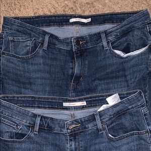 2 Levi’s skinny jeans 18 W